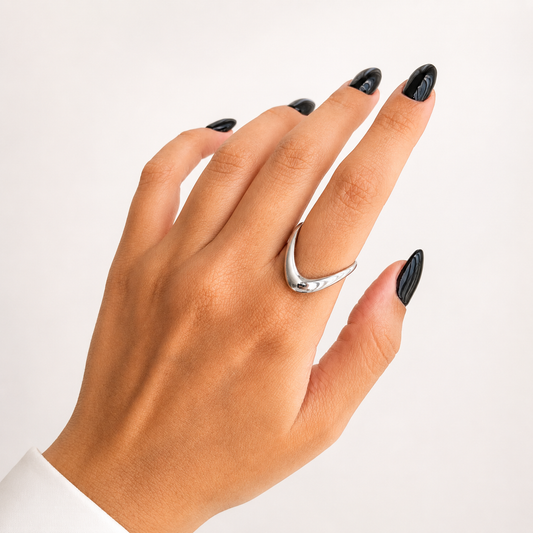 V Ring Silver