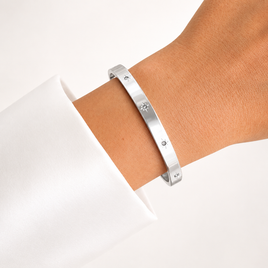 Wide Stars Bangle -Silver-