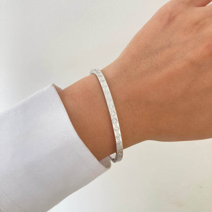 Square Zircon Bangle -Silver-