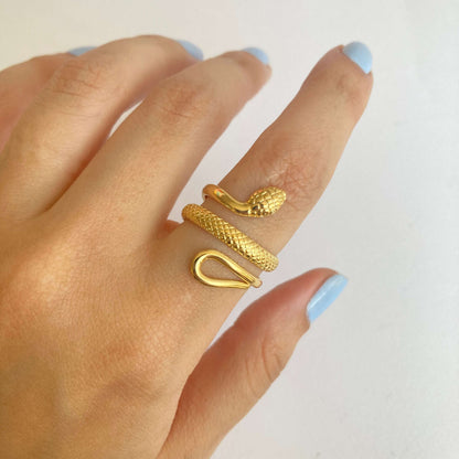 Snake layered Ring