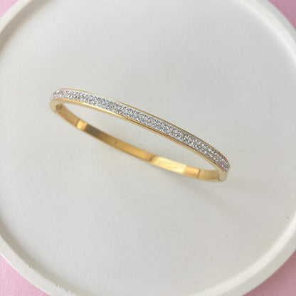 Round Zircons Bangle