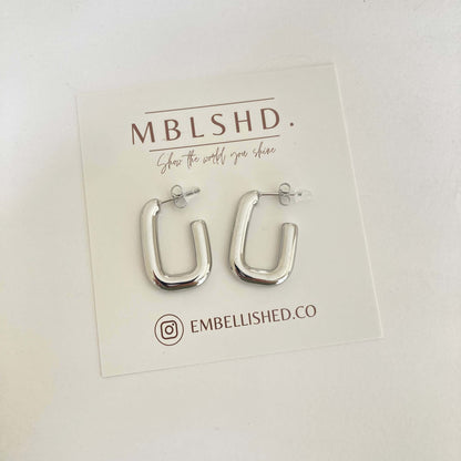 Geometric U Earrings -Silver-